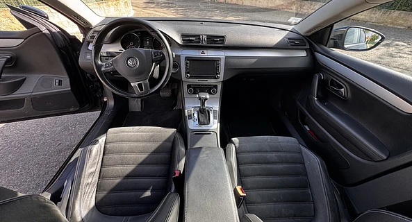 location-VOLKSWAGEN-La Seyne-sur-Mer-roadstr