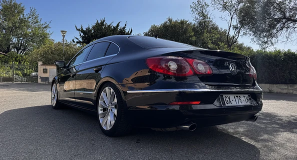 location-VOLKSWAGEN-La Seyne-sur-Mer-roadstr