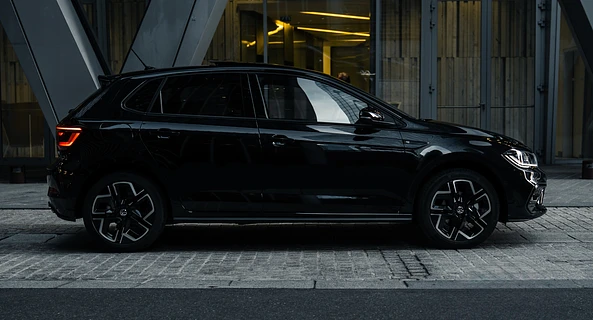 location-VOLKSWAGEN-Puteaux-roadstr