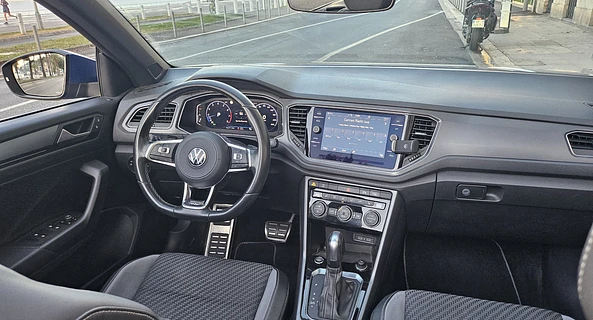 location-VOLKSWAGEN-Nice-roadstr