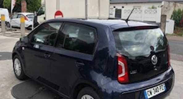 location-VOLKSWAGEN-Évry-Courcouronnes-roadstr