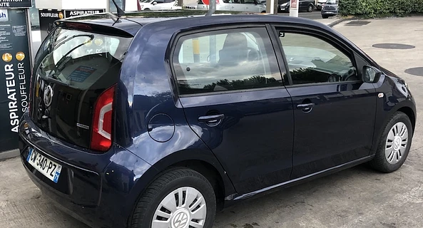 location-VOLKSWAGEN-Évry-Courcouronnes-roadstr