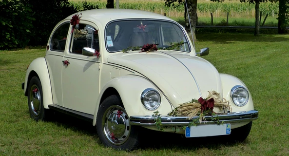 location-VOLKSWAGEN-Brissac Loire Aubance-roadstr
