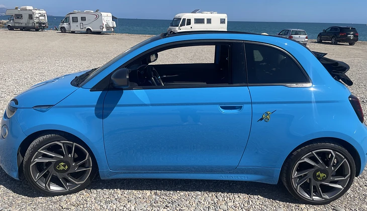 location-ABARTH-Antibes-roadstr