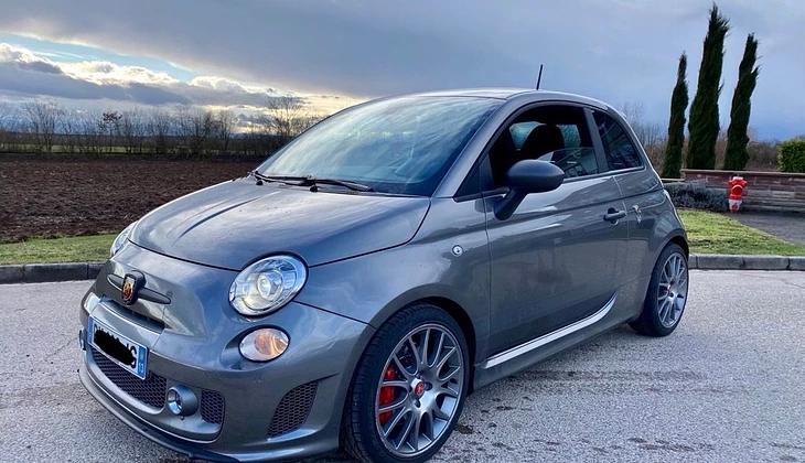 location-ABARTH-Montpellier-roadstr