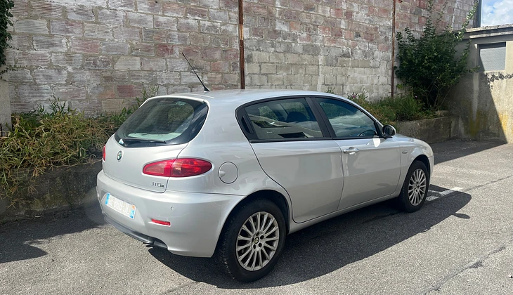 location-ALFA ROMEO-Mondeville-roadstr