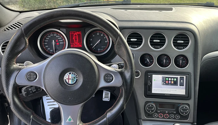 location-ALFA ROMEO-Faucigny-roadstr
