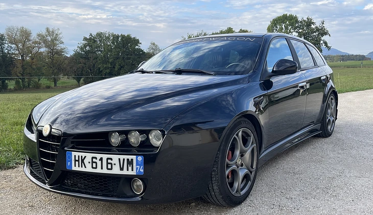 location-ALFA ROMEO-Faucigny-roadstr