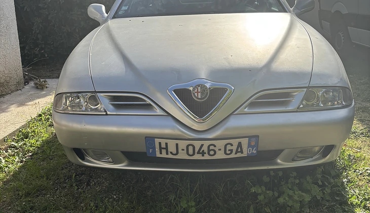 location-ALFA ROMEO-Solliès-Pont-roadstr