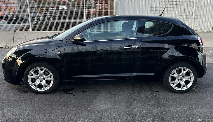 location-ALFA ROMEO-Narbonne-roadstr