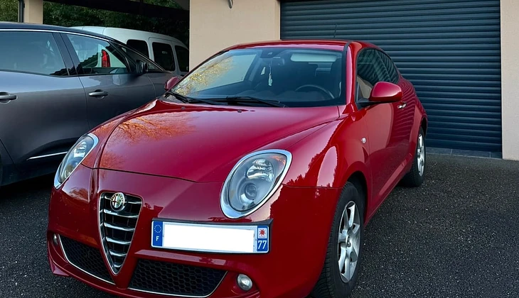 location-ALFA ROMEO-Bordeaux-roadstr