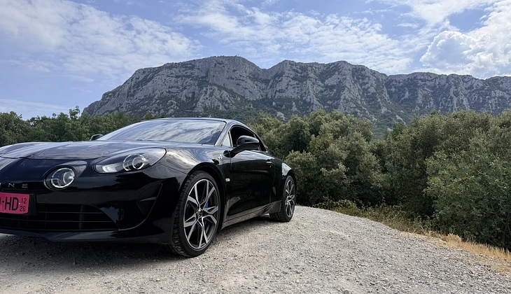 location-ALPINE-Marsillargues-roadstr