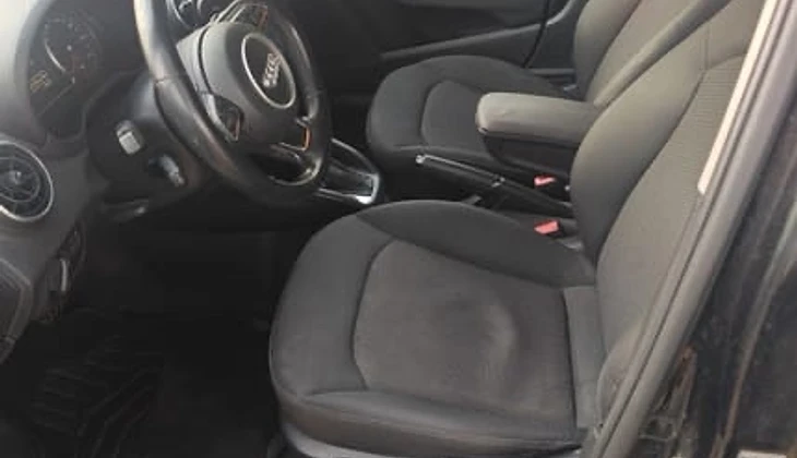 location-AUDI-Bourges-roadstr