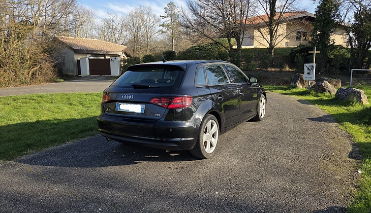 location-AUDI-Tauriac-roadstr