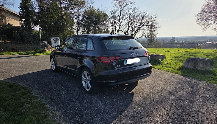 location-AUDI-Tauriac-roadstr