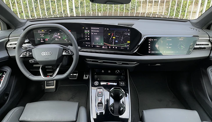 location-AUDI-Paris-roadstr