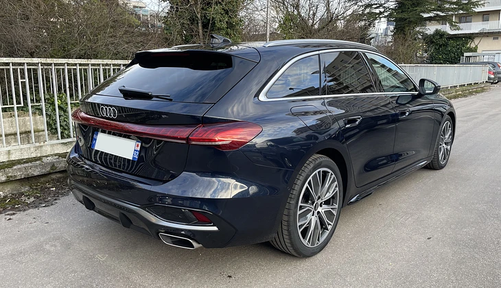 location-AUDI-Paris-roadstr