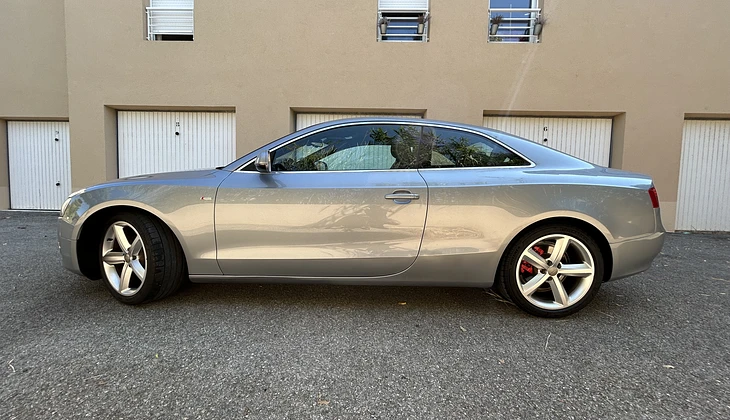 location-AUDI-Hyères-roadstr