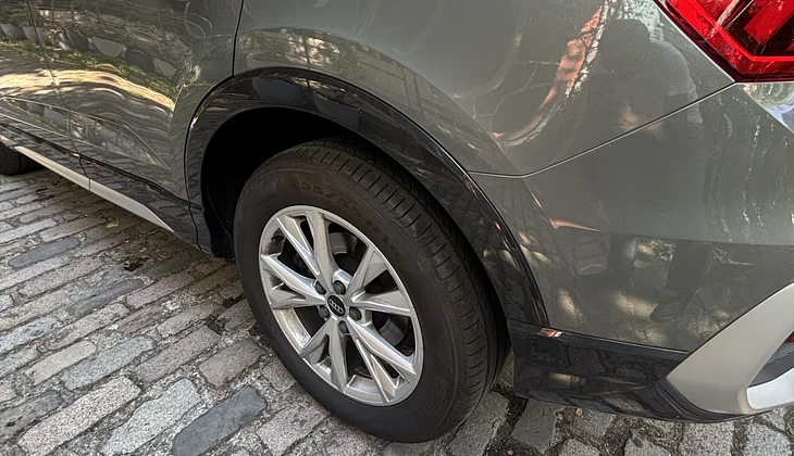 location-AUDI-Charenton-le-Pont-roadstr
