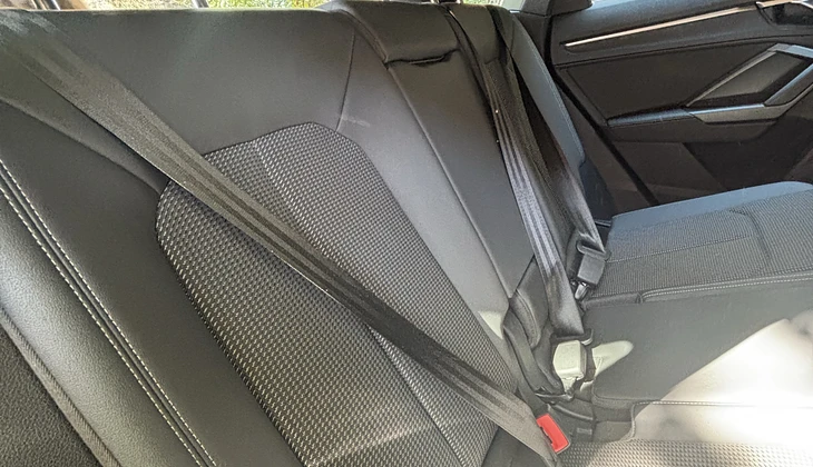location-AUDI-Charenton-le-Pont-roadstr