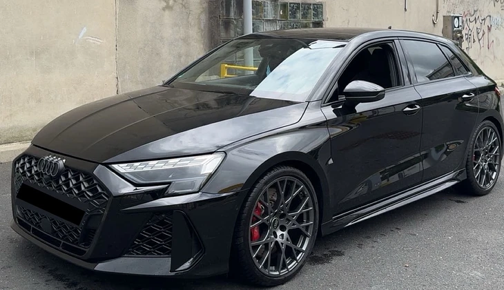 location-AUDI-Enghien-les-Bains-roadstr