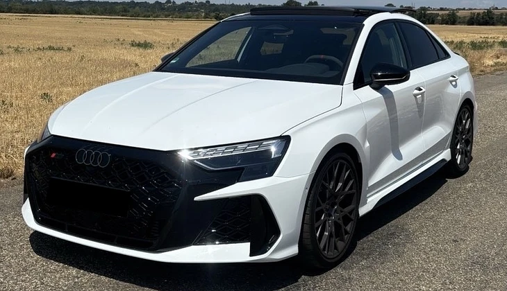 location-AUDI-Frejus -roadstr
