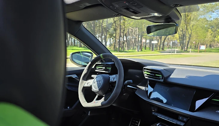 location-AUDI-Noyelles-sous-Lens-roadstr