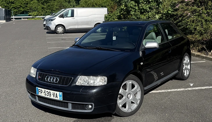 location-AUDI-Saint-Chamond-roadstr