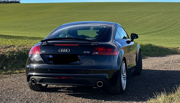 location-AUDI-Auxerre-roadstr