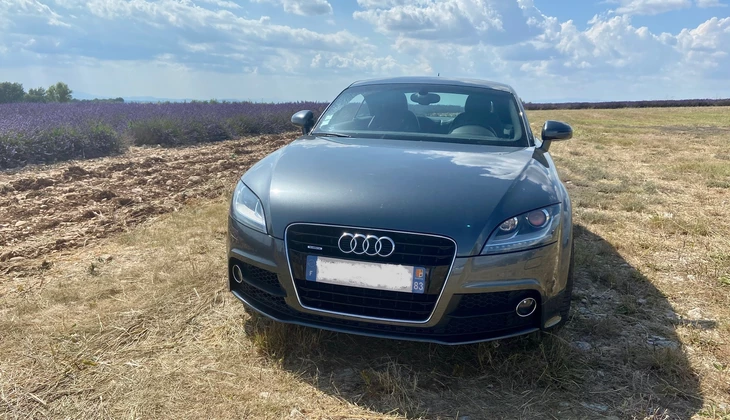 location-AUDI-Toulon-roadstr