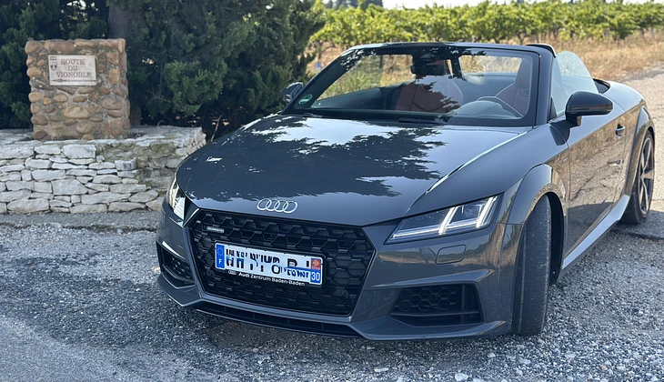 location-AUDI-Saint-Laurent-des-Arbres-roadstr
