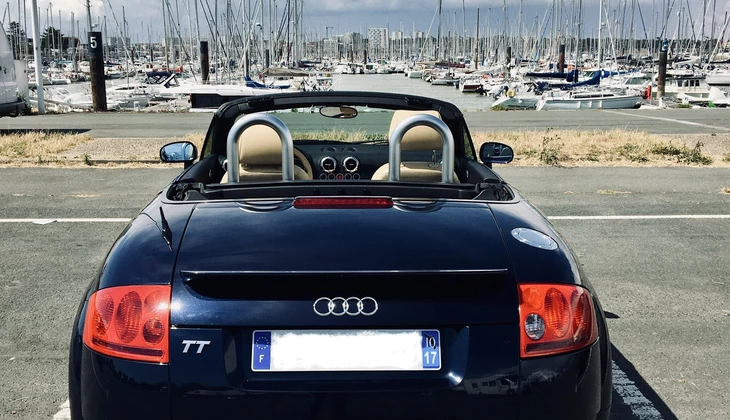 location-AUDI-Paris-roadstr