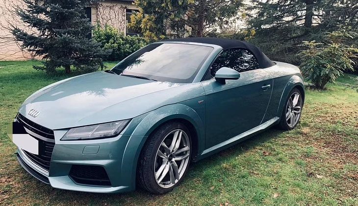 location-AUDI-Lyon-roadstr