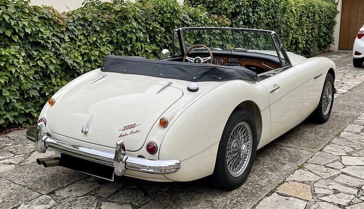 location-AUSTIN HEALEY-Courbevoie-roadstr