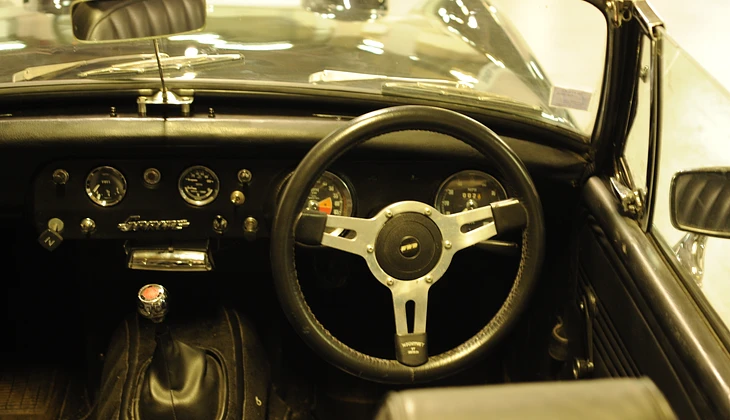 location-AUSTIN HEALEY-Paris-roadstr