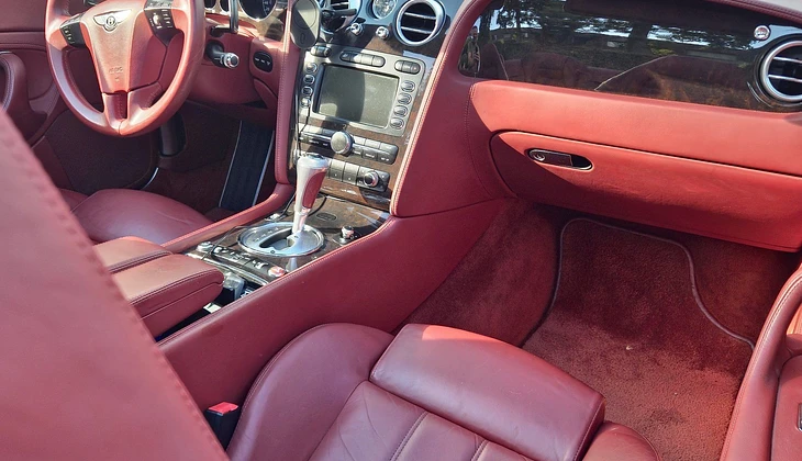 location-BENTLEY-Anglet-roadstr