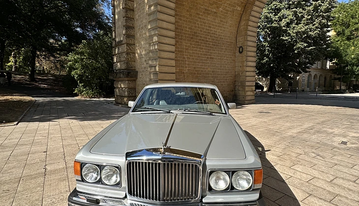 location-BENTLEY-Metz-roadstr
