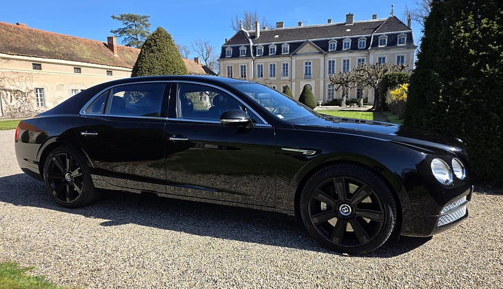 location-BENTLEY-Montbrison-roadstr