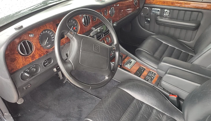 location-BENTLEY-Cornebarrieu-roadstr