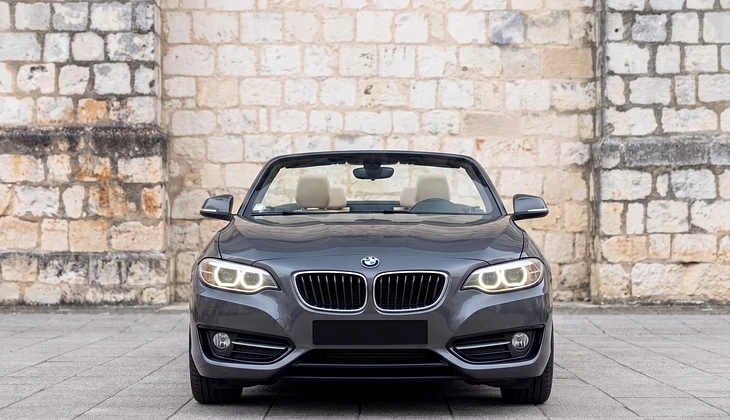 location-BMW-Bordeaux-roadstr