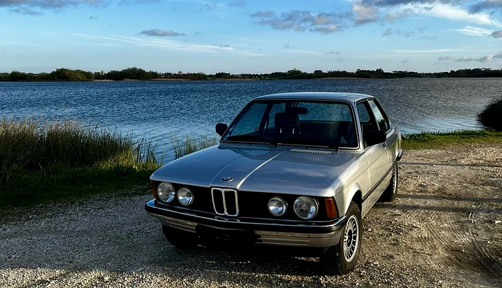 location-BMW-Cormeilles-en-Parisis-roadstr