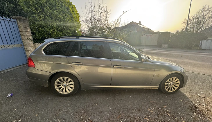 location-BMW-Vétraz-Monthoux-roadstr