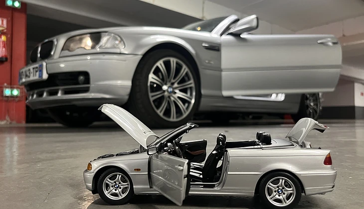 location-BMW-Issy-les-Moulineaux-roadstr