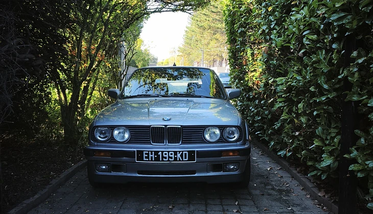 location-BMW-Lambersart-roadstr