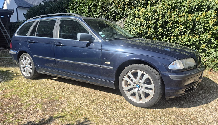 location-BMW-Bouguenais-roadstr