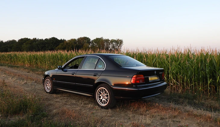 location-BMW-Hirsingue-roadstr