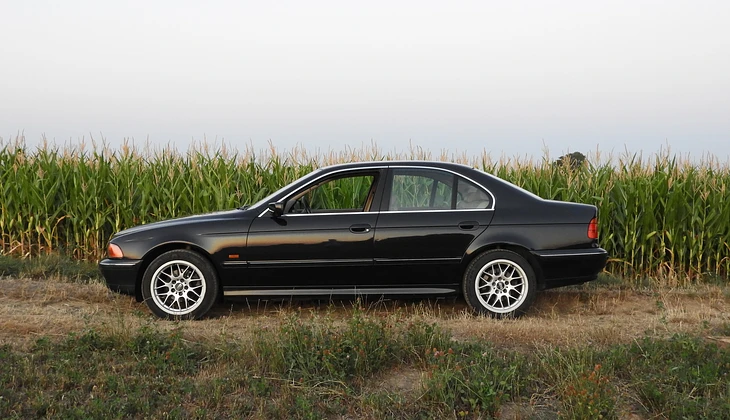 location-BMW-Hirsingue-roadstr
