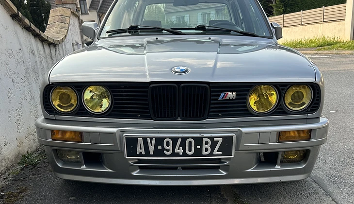 location-BMW-Mortcerf-roadstr
