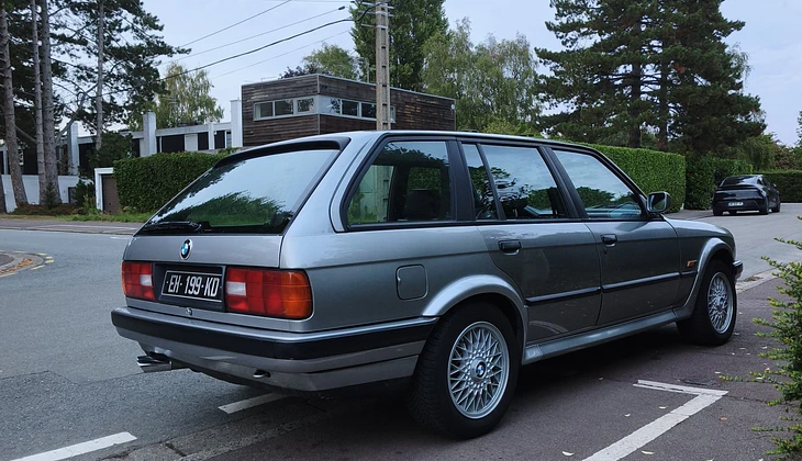 location-BMW-Lambersart-roadstr