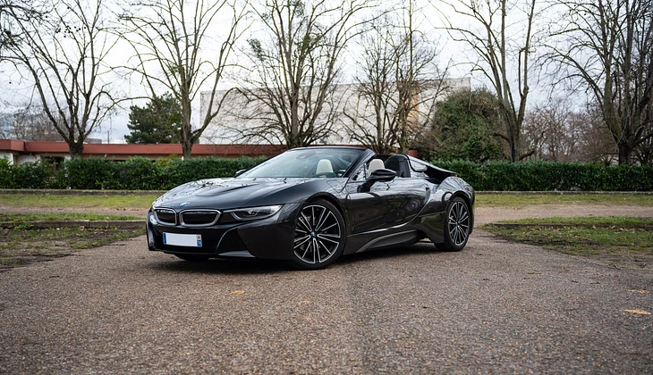 location-BMW-Courbevoie-roadstr